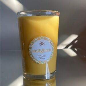 All-Natural Beeswax Candle - Vibrant Yellow